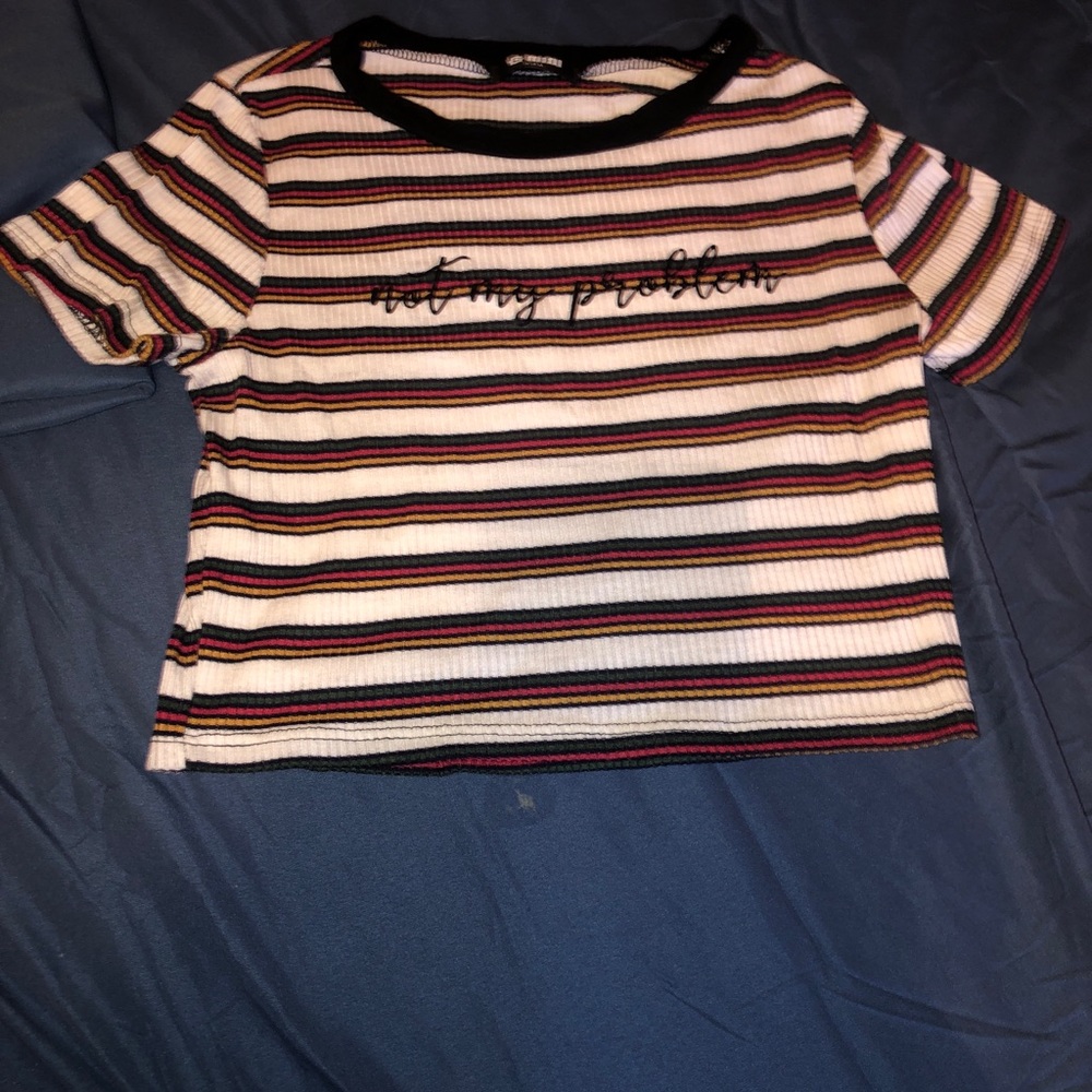 Crop top size small